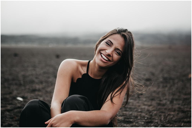 Porcelain Veneers: A Look At The Popular Dental Procedure Behind The Smiles