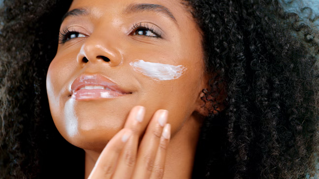 Organics Moisturizer Guide for Dewy Skin All Year