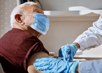 Zoster Vaccine Philippines: How Vaccination Helps Lower Shingles Risk